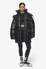 Izzy Light Glossy Short Puffer Coat Black