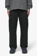 black cargo pants straight fit seam details logo embroidery to the right leg functional and side cargo pockets logo embossed buttons and rivets